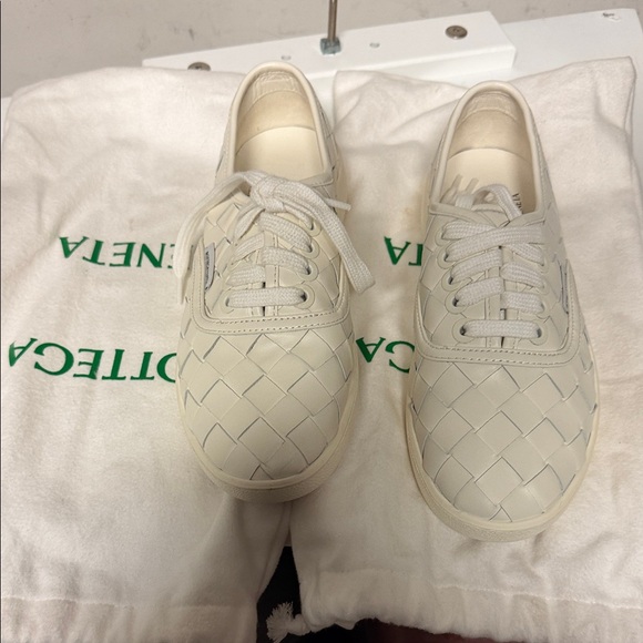 Bottega Veneta White Woven Sneakers - Picture 1 of 10